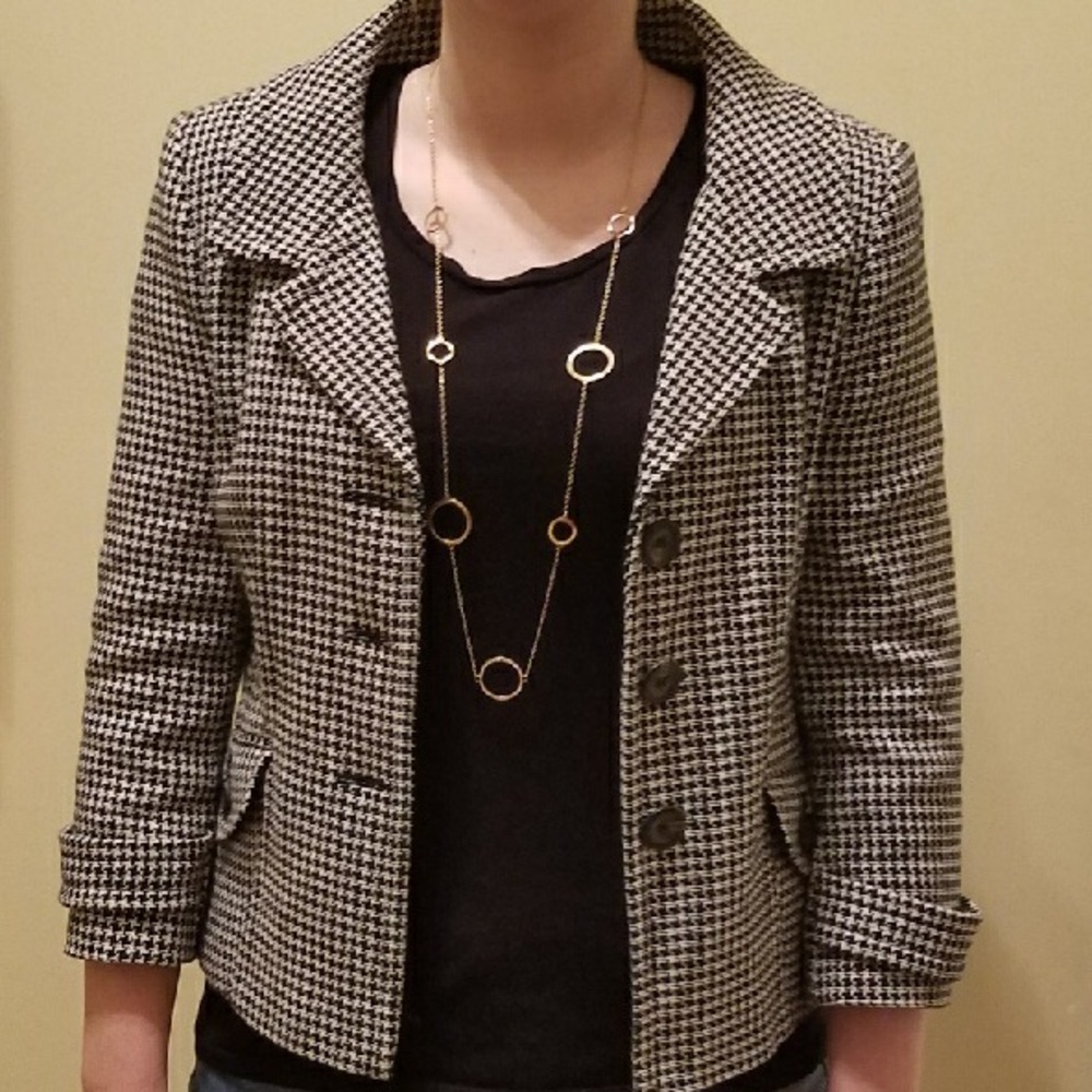 Ann Taylor Black and white blazer